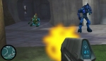 Apunta bien y dispara al enemigo en Halo - Combat Evolved