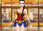 Jugar gratis a Viste a la Wonder Woman de los 80